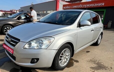 KIA cee'd I рестайлинг, 2007 год, 439 000 рублей, 2 фотография