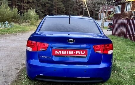KIA Cerato III, 2010 год, 560 000 рублей, 2 фотография