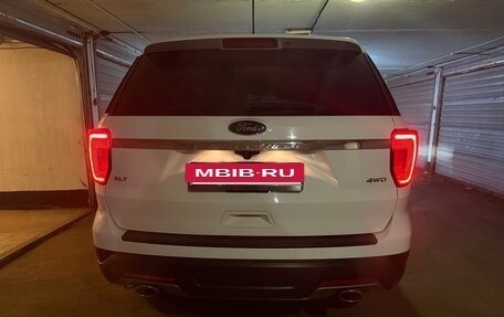 Ford Explorer VI, 2018 год, 2 850 000 рублей, 4 фотография