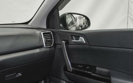 KIA Sportage IV рестайлинг, 2021 год, 2 890 000 рублей, 30 фотография