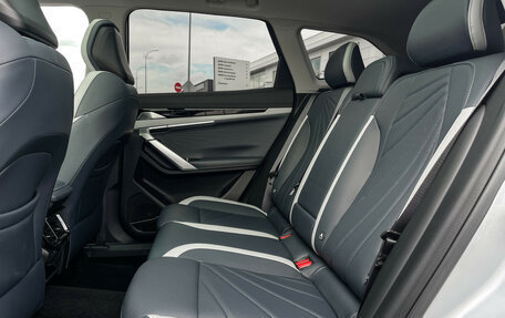 Geely Atlas, 2024 год, 3 077 000 рублей, 10 фотография