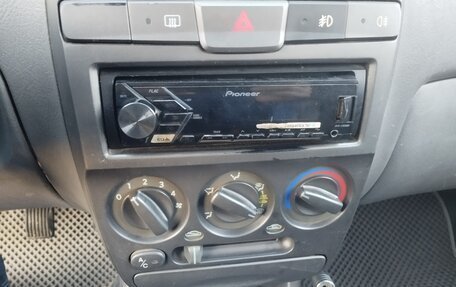 Hyundai Accent II, 2008 год, 350 000 рублей, 10 фотография