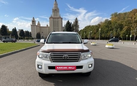 Toyota Land Cruiser 200, 2012 год, 3 950 000 рублей, 2 фотография