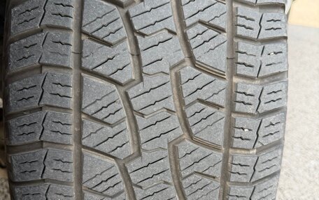 Toyota Land Cruiser 200, 2012 год, 3 950 000 рублей, 17 фотография