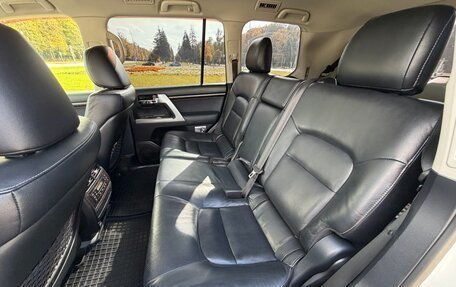 Toyota Land Cruiser 200, 2012 год, 3 950 000 рублей, 23 фотография