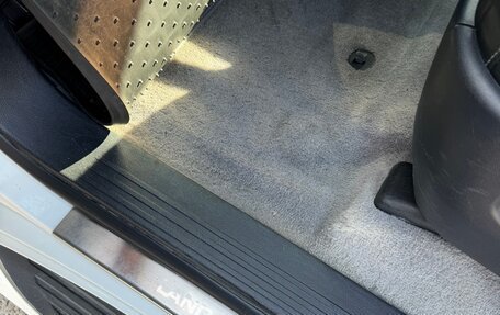 Toyota Land Cruiser 200, 2012 год, 3 950 000 рублей, 22 фотография