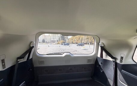 Toyota Land Cruiser 200, 2012 год, 3 950 000 рублей, 38 фотография