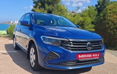 Volkswagen Polo VI (EU Market), 2022 год, 1 950 000 рублей, 3 фотография