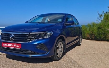 Volkswagen Polo VI (EU Market), 2022 год, 1 950 000 рублей, 2 фотография