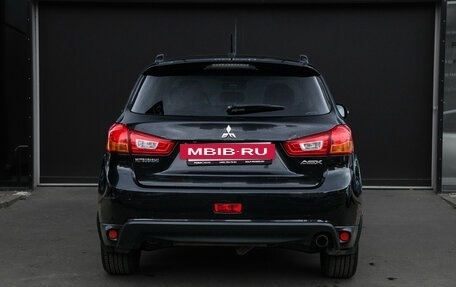 Mitsubishi ASX I рестайлинг, 2014 год, 1 000 000 рублей, 5 фотография