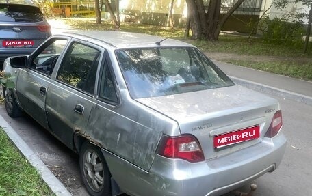 Daewoo Nexia I рестайлинг, 2012 год, 100 000 рублей, 1 фотография