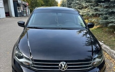 Volkswagen Polo VI (EU Market), 2017 год, 1 400 000 рублей, 1 фотография