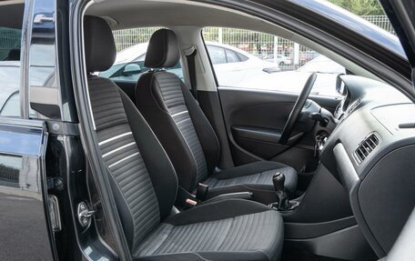 Volkswagen Polo VI (EU Market), 2013 год, 860 000 рублей, 8 фотография
