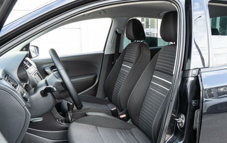 Volkswagen Polo VI (EU Market), 2013 год, 860 000 рублей, 10 фотография
