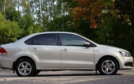 Volkswagen Polo VI (EU Market), 2011 год, 545 000 рублей, 4 фотография