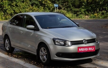 Volkswagen Polo VI (EU Market), 2011 год, 545 000 рублей, 3 фотография