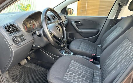 Volkswagen Polo VI (EU Market), 2017 год, 1 230 000 рублей, 25 фотография