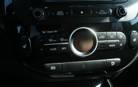 KIA Soul II рестайлинг, 2015 год, 1 350 000 рублей, 19 фотография