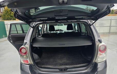 Toyota Verso I, 2011 год, 777 000 рублей, 11 фотография