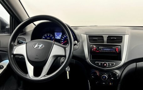 Hyundai Solaris II рестайлинг, 2014 год, 900 000 рублей, 15 фотография
