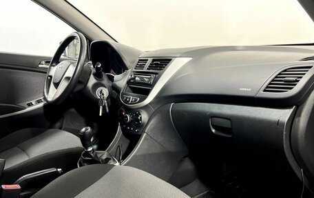 Hyundai Solaris II рестайлинг, 2014 год, 900 000 рублей, 12 фотография