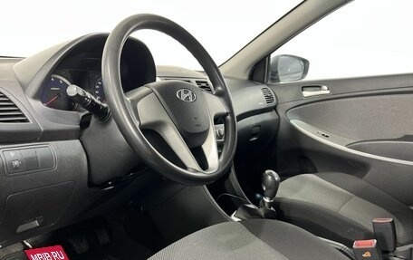 Hyundai Solaris II рестайлинг, 2014 год, 900 000 рублей, 10 фотография