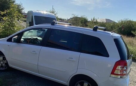 Opel Zafira B, 2013 год, 870 000 рублей, 7 фотография