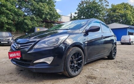 Hyundai Solaris II рестайлинг, 2015 год, 700 000 рублей, 6 фотография