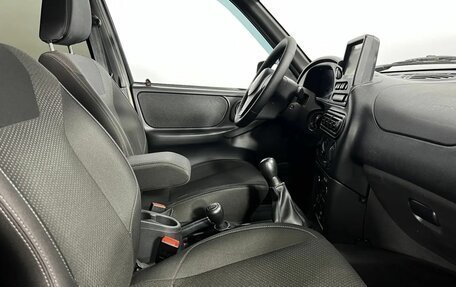 Chevrolet Niva I рестайлинг, 2019 год, 775 000 рублей, 9 фотография