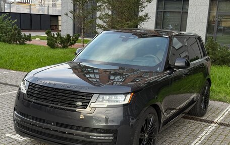 Land Rover Range Rover IV рестайлинг, 2025 год, 18 750 000 рублей, 3 фотография