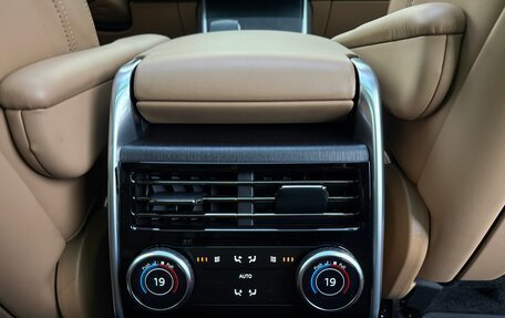 Land Rover Range Rover IV рестайлинг, 2025 год, 18 750 000 рублей, 26 фотография