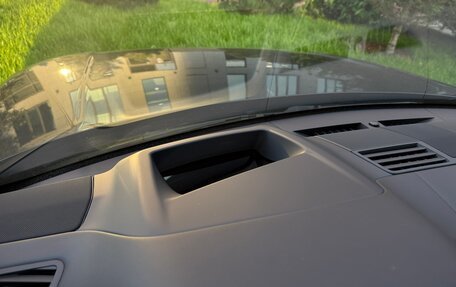 Land Rover Range Rover IV рестайлинг, 2025 год, 18 750 000 рублей, 33 фотография