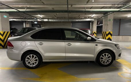 Volkswagen Polo VI (EU Market), 2015 год, 790 000 рублей, 2 фотография
