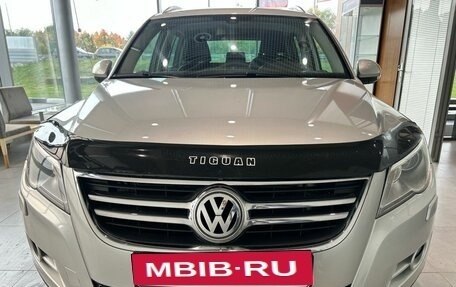 Volkswagen Tiguan I, 2011 год, 1 049 000 рублей, 2 фотография
