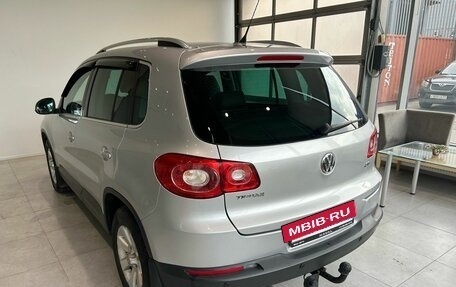 Volkswagen Tiguan I, 2011 год, 1 049 000 рублей, 6 фотография