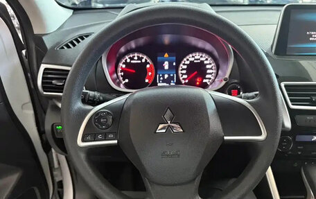 Mitsubishi Eclipse Cross, 2022 год, 2 200 000 рублей, 8 фотография