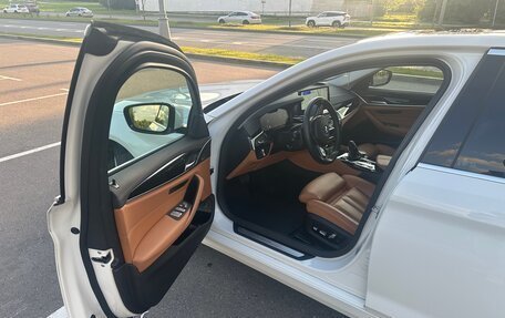 BMW 5 серия, 2022 год, 4 500 000 рублей, 8 фотография