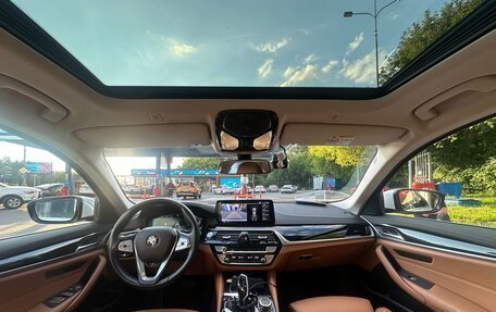 BMW 5 серия, 2022 год, 4 500 000 рублей, 9 фотография