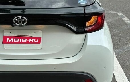 Toyota Yaris, 2021 год, 850 017 рублей, 34 фотография