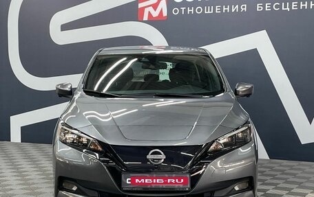 Nissan Leaf II, 2022 год, 3 699 900 рублей, 2 фотография