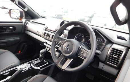 Mitsubishi L200, 2025 год, 4 178 000 рублей, 2 фотография