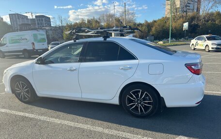 Toyota Camry, 2017 год, 2 270 000 рублей, 13 фотография