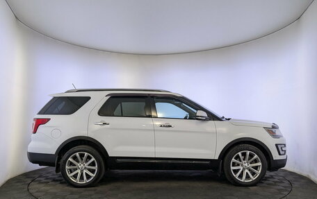 Ford Explorer VI, 2017 год, 2 655 000 рублей, 4 фотография