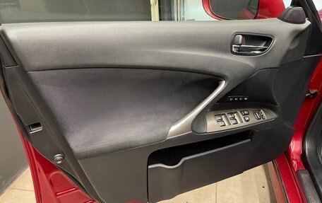 Lexus IS II рестайлинг 2, 2006 год, 1 250 000 рублей, 10 фотография