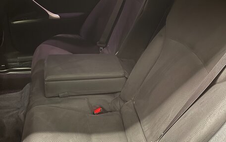 Lexus IS II рестайлинг 2, 2006 год, 1 250 000 рублей, 20 фотография