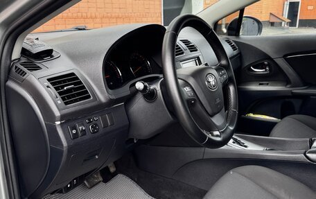 Toyota Avensis III рестайлинг, 2009 год, 980 000 рублей, 21 фотография