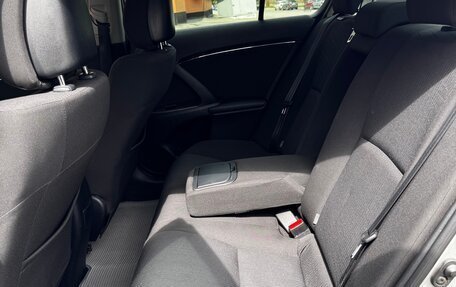 Toyota Avensis III рестайлинг, 2009 год, 980 000 рублей, 27 фотография