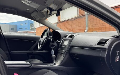 Toyota Avensis III рестайлинг, 2009 год, 980 000 рублей, 31 фотография