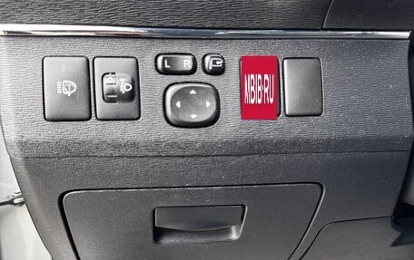 Toyota Avensis III рестайлинг, 2009 год, 980 000 рублей, 23 фотография