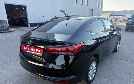 Hyundai Solaris II рестайлинг, 2021 год, 1 522 000 рублей, 3 фотография